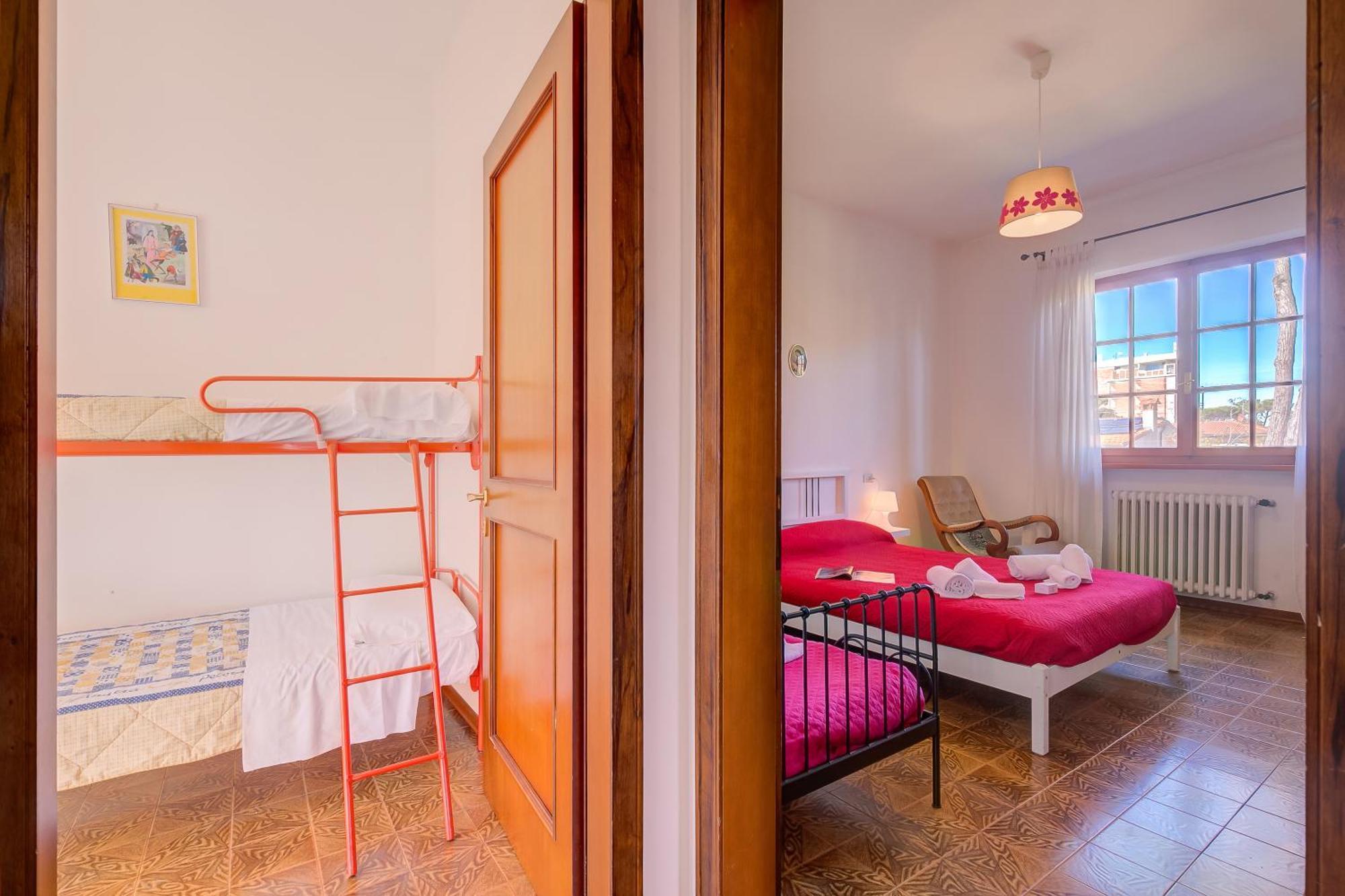 Casa Maddalena Al Mare 600M From Sea - Happy Rentals Марина-ді-П'єтразанта Екстер'єр фото