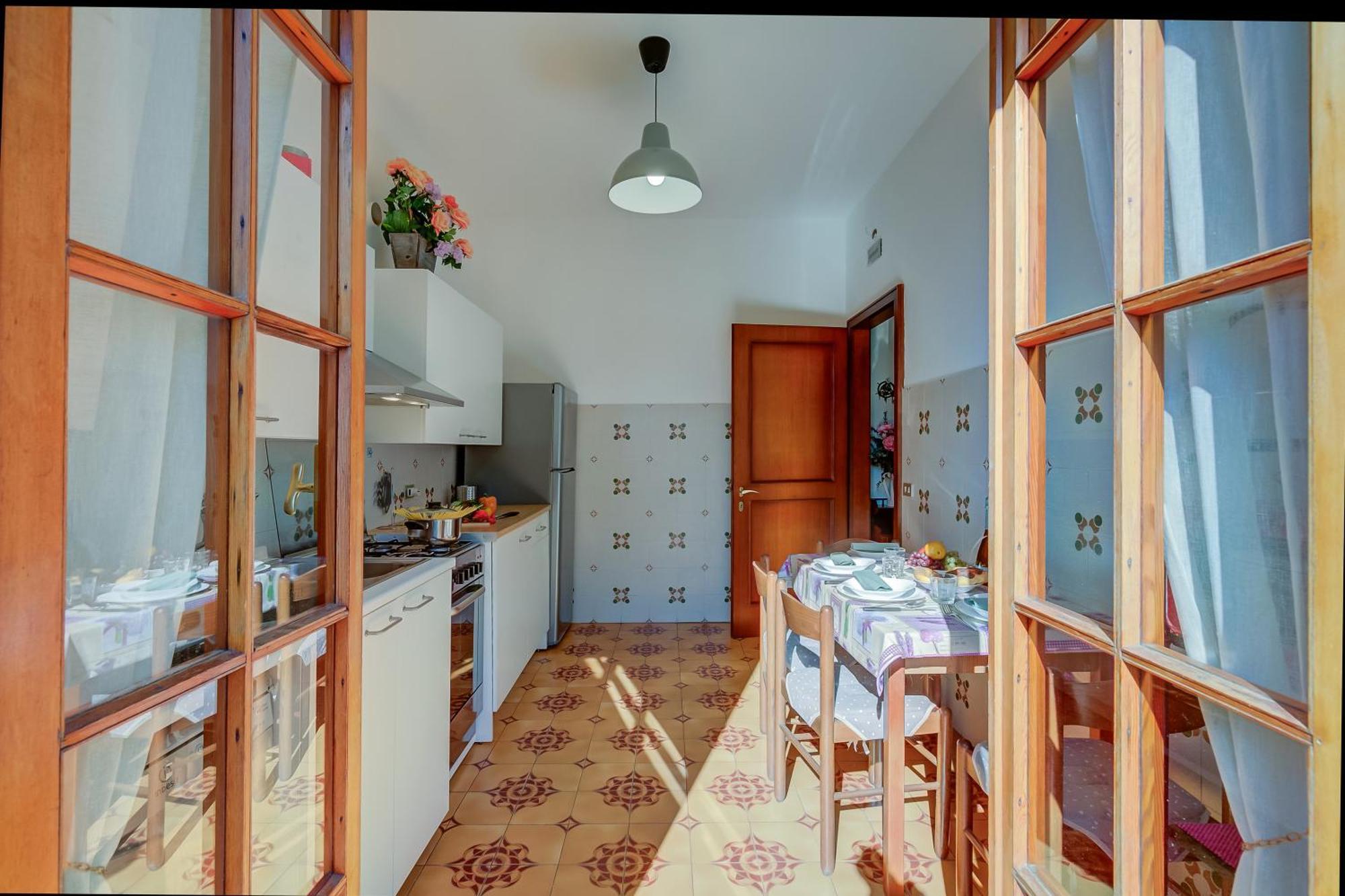 Casa Maddalena Al Mare 600M From Sea - Happy Rentals Марина-ді-П'єтразанта Екстер'єр фото