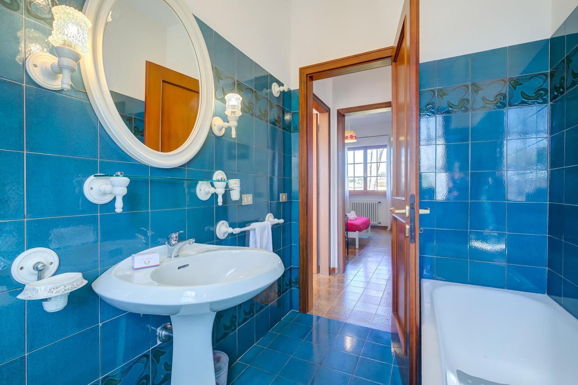 Casa Maddalena Al Mare 600M From Sea - Happy Rentals Марина-ді-П'єтразанта Екстер'єр фото