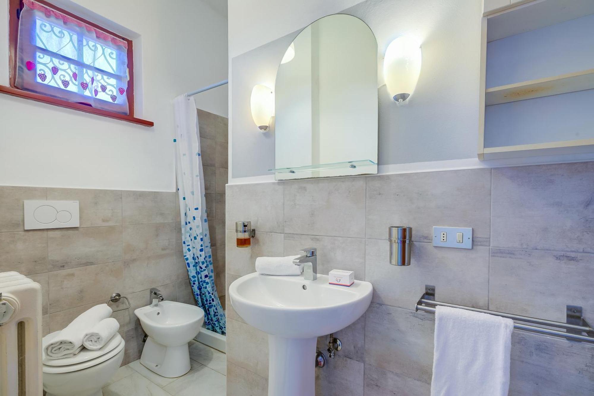 Casa Maddalena Al Mare 600M From Sea - Happy Rentals Марина-ді-П'єтразанта Екстер'єр фото